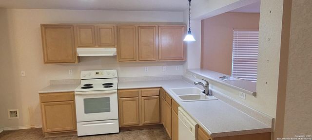 310 Agency Oaks, San Antonio, TX 78249