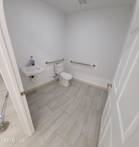 504 S EL PASO Street, El Paso, TX 79901