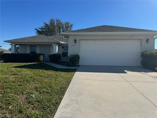 224 Kismet PKY E, Cape Coral, FL 33909
