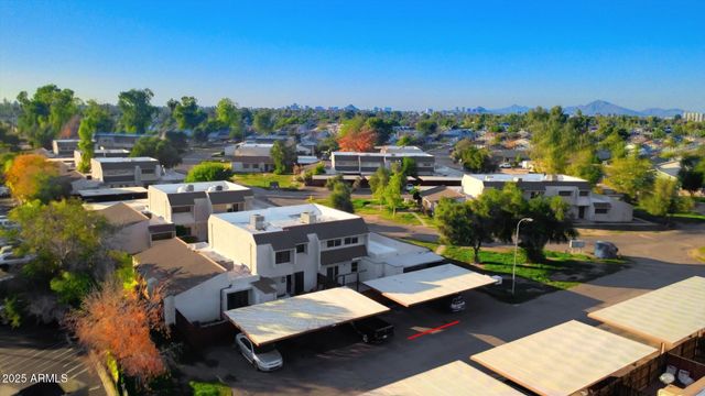 2155 W FARMDALE Avenue 11, Mesa, AZ 85202