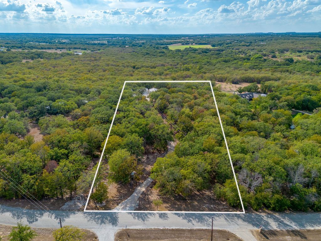 223 County Road 3471, Paradise, TX 76073 — photo 2