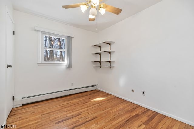 14 Forsgate Dr, Ringwood Boro, NJ 07456