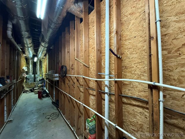 8100 Wainwright Road, Oktaha, OK 74450