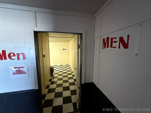 8100 Wainwright Road, Oktaha, OK 74450