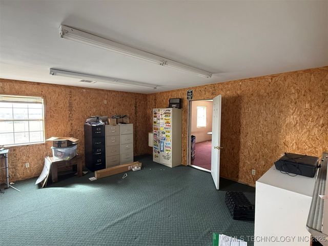 8100 Wainwright Road, Oktaha, OK 74450