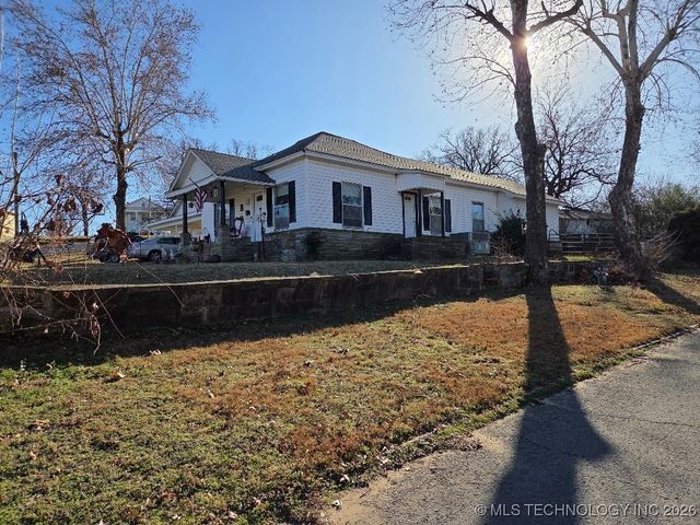 501 High, Eufaula, OK 74432