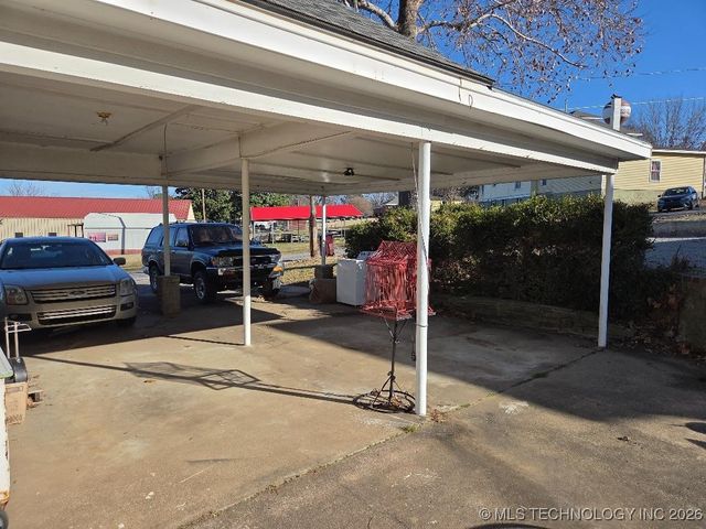 501 High, Eufaula, OK 74432