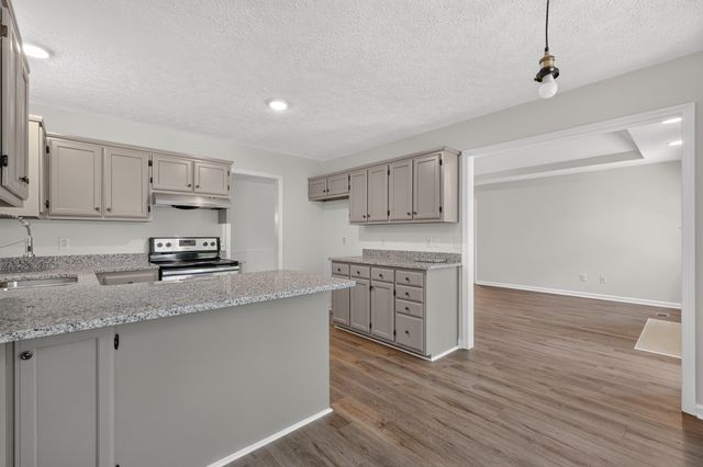514 Rhodes Cir, Gallatin, TN 37066
