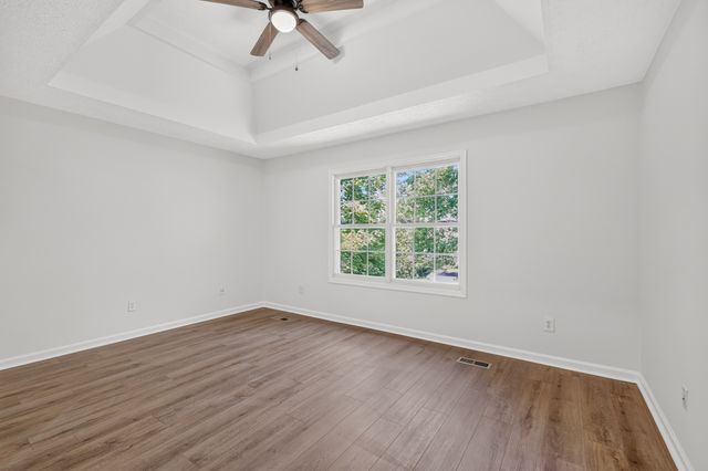 514 Rhodes Cir, Gallatin, TN 37066