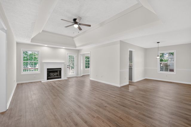514 Rhodes Cir, Gallatin, TN 37066