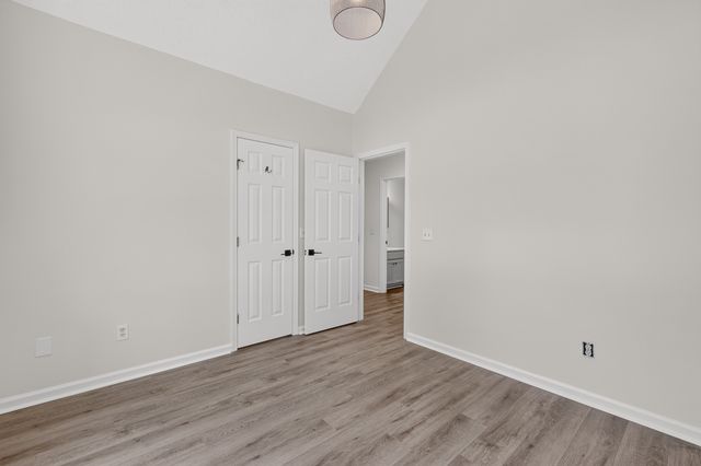 514 Rhodes Cir, Gallatin, TN 37066