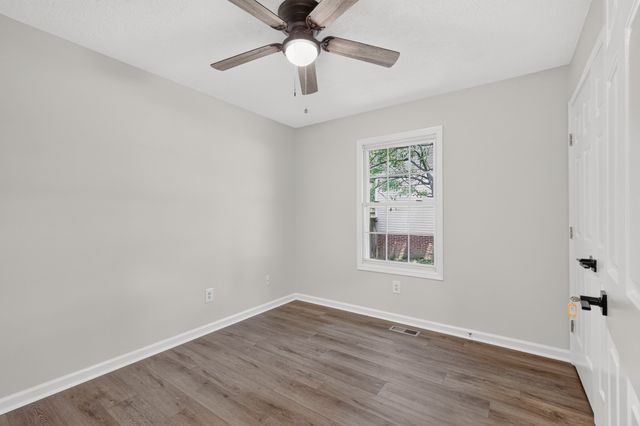 514 Rhodes Cir, Gallatin, TN 37066