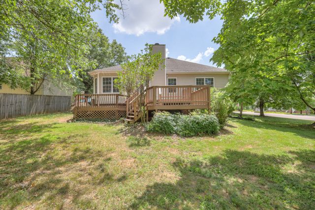 514 Rhodes Cir, Gallatin, TN 37066