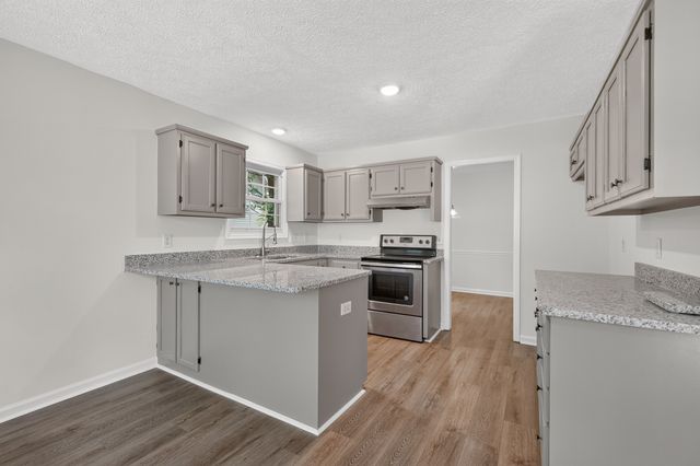 514 Rhodes Cir, Gallatin, TN 37066
