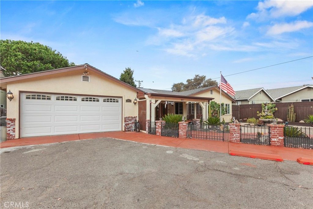 245 Walnut Street, Arroyo Grande, CA 93420