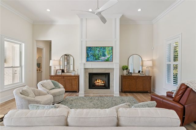 145 Lone Pine Court, Waverly, GA 31565