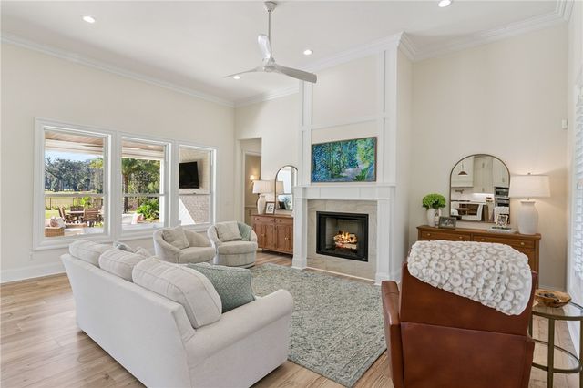 145 Lone Pine Court, Waverly, GA 31565