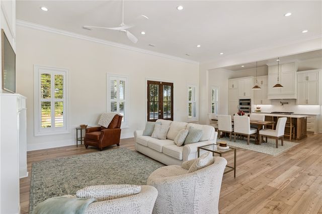 145 Lone Pine Court, Waverly, GA 31565