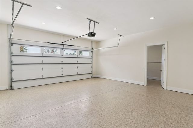 145 Lone Pine Court, Waverly, GA 31565