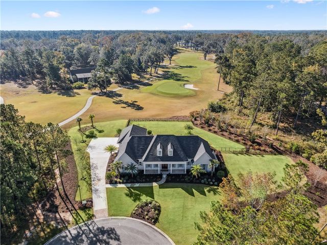 145 Lone Pine Court, Waverly, GA 31565