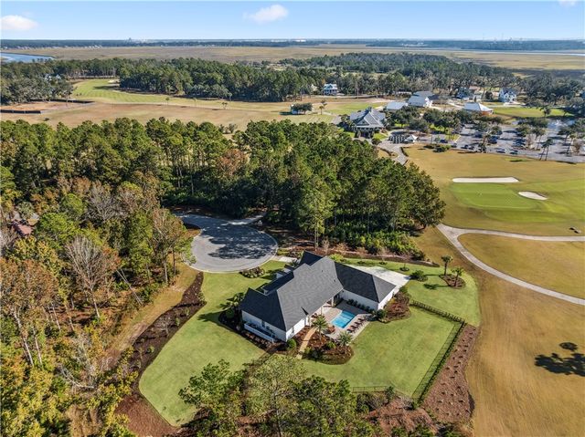 145 Lone Pine Court, Waverly, GA 31565