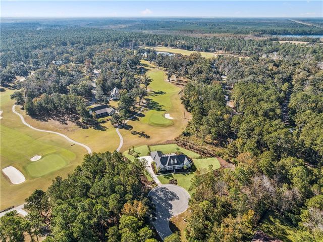 145 Lone Pine Court, Waverly, GA 31565