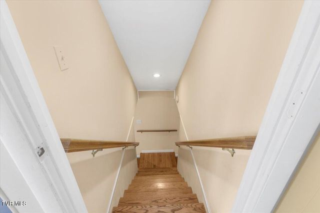 542 Mosswood Lane, Bristol, VA 24201