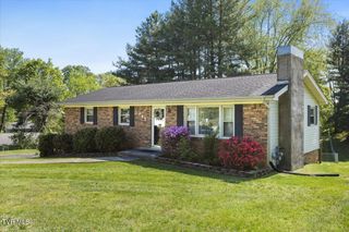 542 Mosswood Lane, Bristol, VA 24201