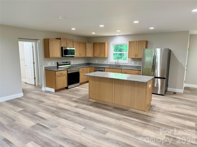 6415 Little Mountain Road, Sherrills Ford, NC 28673