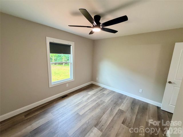6415 Little Mountain Road, Sherrills Ford, NC 28673
