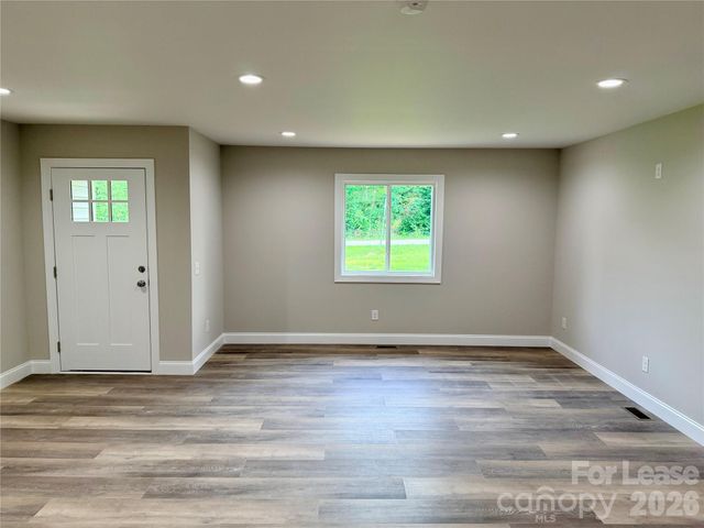 6415 Little Mountain Road, Sherrills Ford, NC 28673