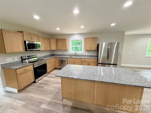 6415 Little Mountain Road, Sherrills Ford, NC 28673