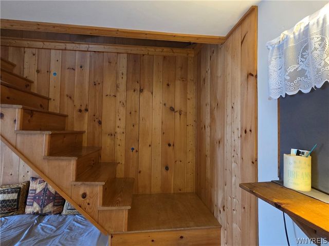 660 East Main Street, Batavia City, NY 14020