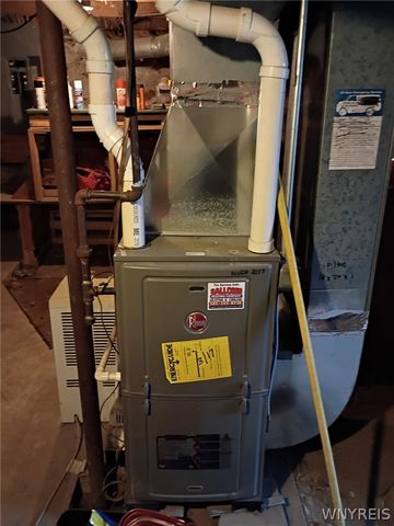 660 East Main Street, Batavia City, NY 14020