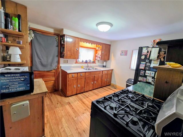 660 East Main Street, Batavia City, NY 14020