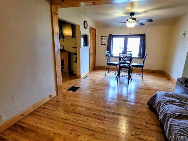 660 East Main Street, Batavia City, NY 14020