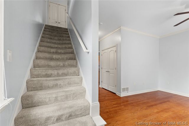 2534 Charlestown Road 11, New Albany, IN 47150