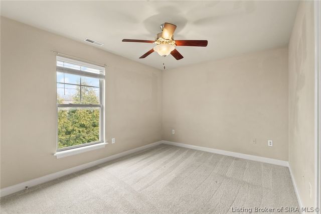 2534 Charlestown Road 11, New Albany, IN 47150