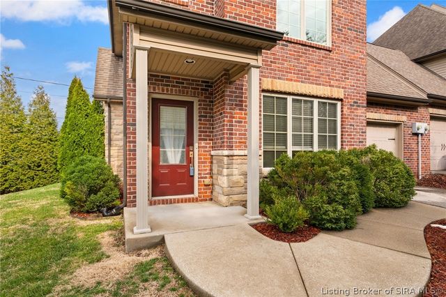 2534 Charlestown Road 11, New Albany, IN 47150