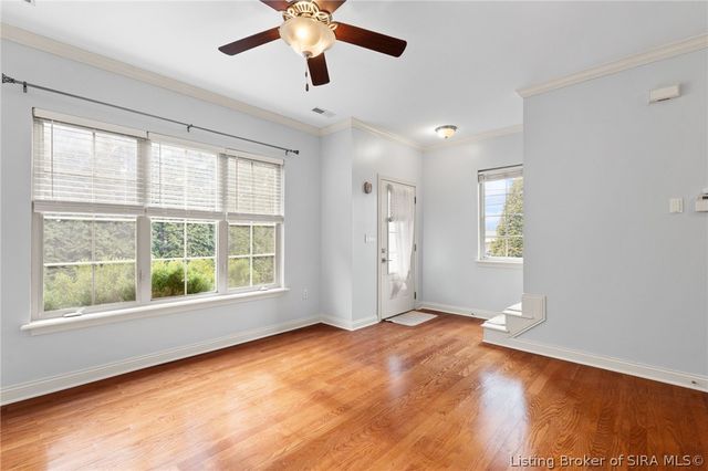 2534 Charlestown Road 11, New Albany, IN 47150