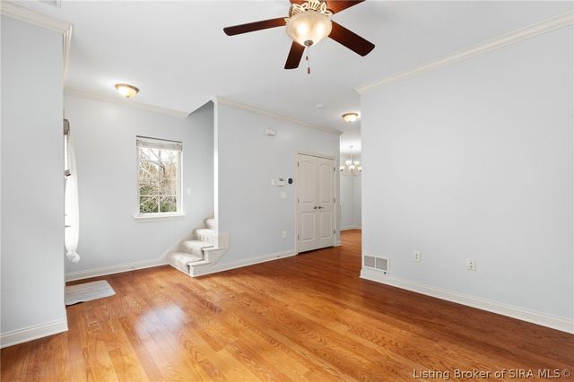 2534 Charlestown Road 11, New Albany, IN 47150