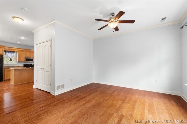 2534 Charlestown Road 11, New Albany, IN 47150