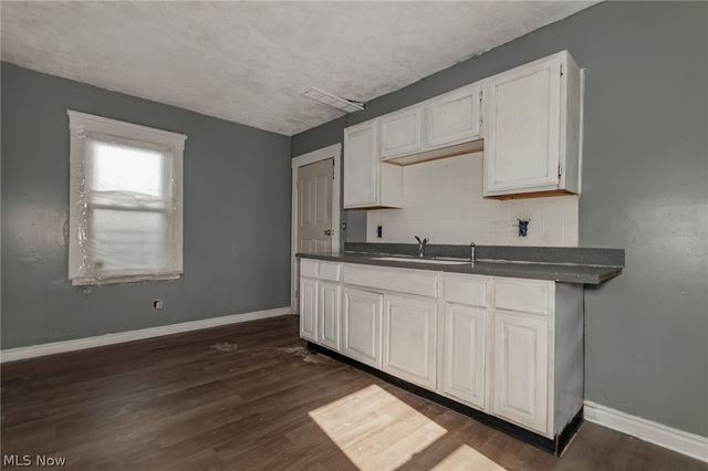 3651 E 103rd Street, Cleveland, OH 44105