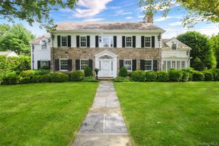 7 AXTELL Drive, Scarsdale, NY 10583
