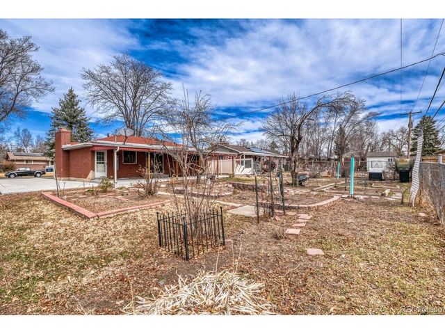 8126 Benton Way, Arvada, CO 80003