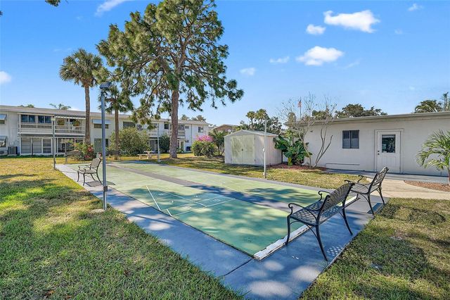 5940 EASY STREET K31, Bradenton, FL 34207
