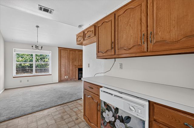 203 Myrtle Avenue, Waxahachie, TX 75165