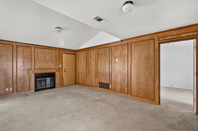 203 Myrtle Avenue, Waxahachie, TX 75165