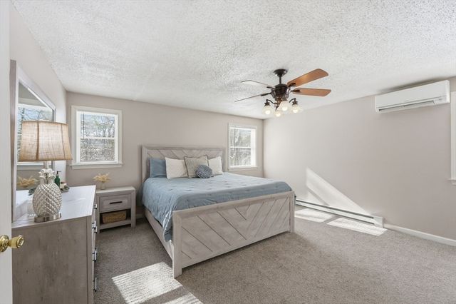 429 Moore St, Ludlow, MA 01056