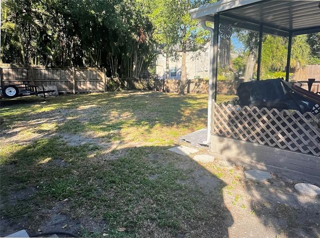 1929 3RD AVENUE E, Bradenton, FL 34208